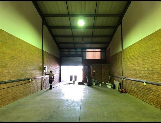 INDUSTRIAL PROPERTY TO RENT IN HENNOPS PARK INDUSTRIAL